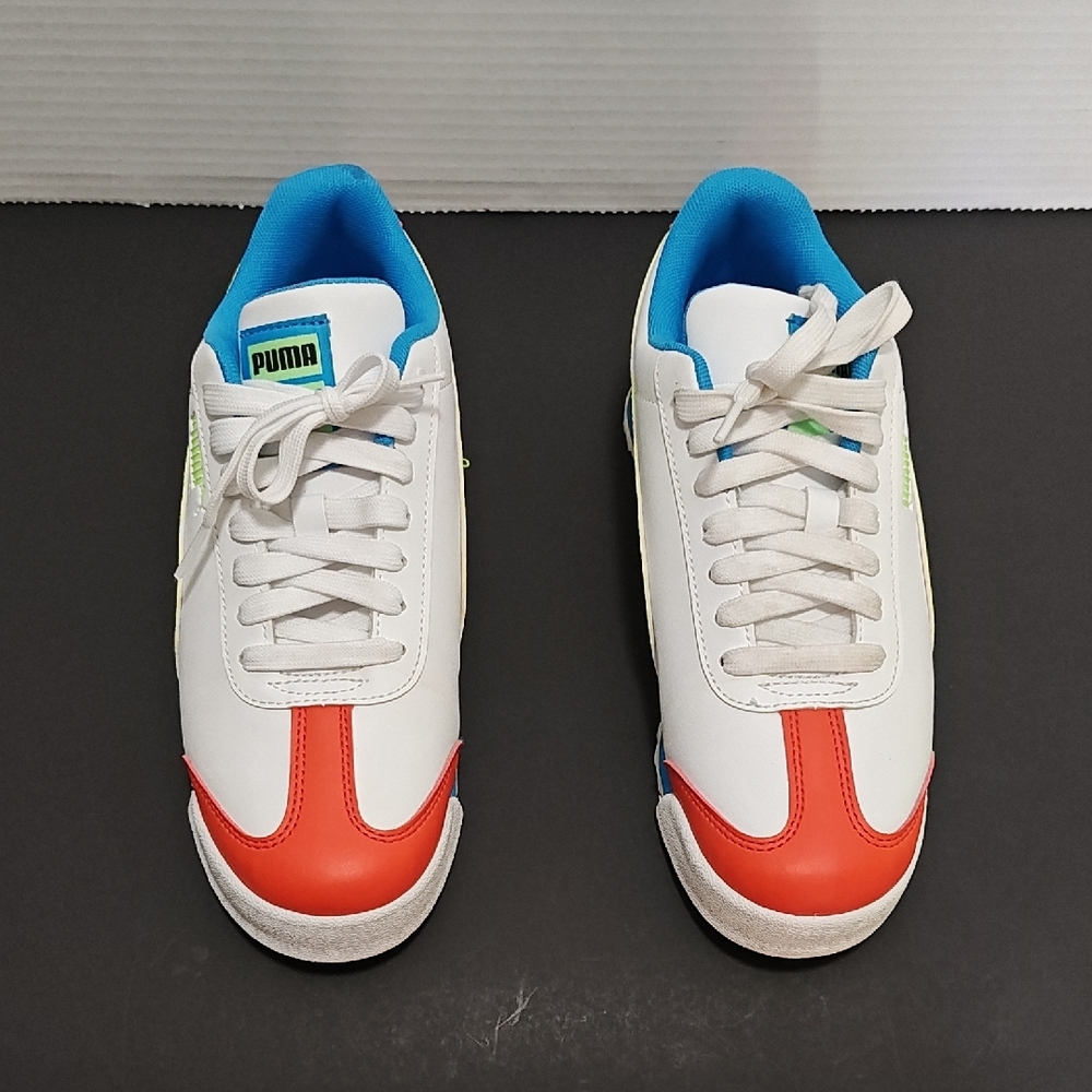 Puma White and Red Sneakers